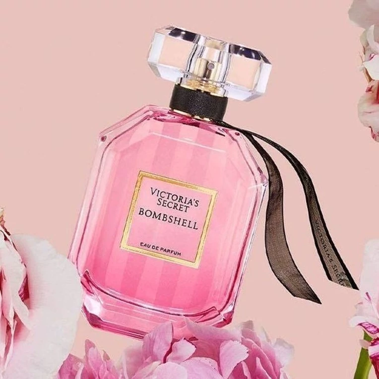 عطر ویکتوریا سکرت بامبشل - یک گرم تضمینی Victoria secret bombshel اسانس اصل و خالص با کیفیت عالی و ماندگاری بالا