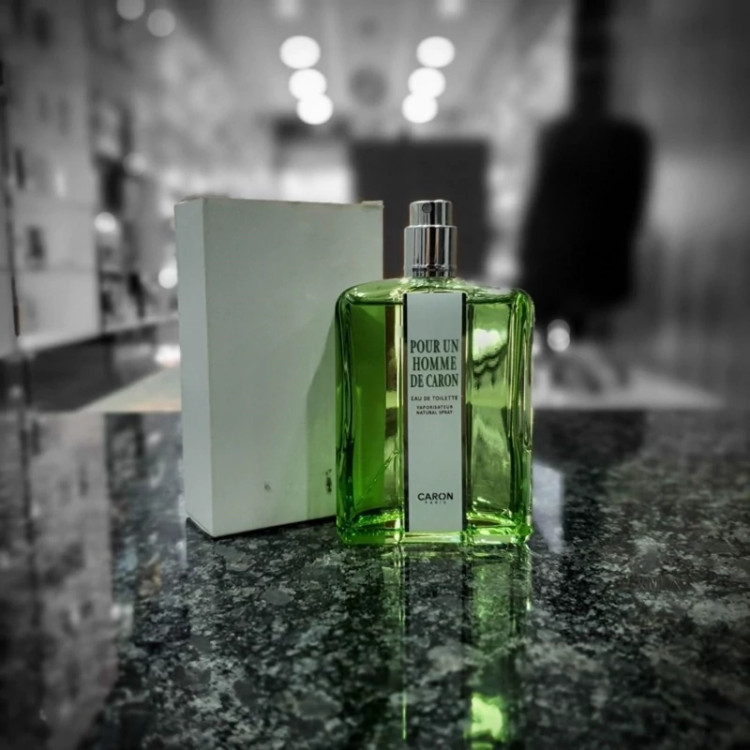 عطر کارون پوران هوم عطر شاه - یک گرم تضمینی Caron Pour Un Homme اسانس اصل و خالص با کیفیت عالی و ماندگاری بالا