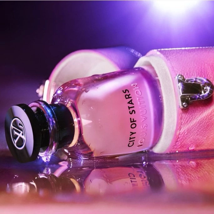 عطر لویی ویتون سیتی اف استارز - یک گرم تضمینی Louis Vuitton City of Stars اسانس اصل و خالص با کیفیت عالی و ماندگاری بالا