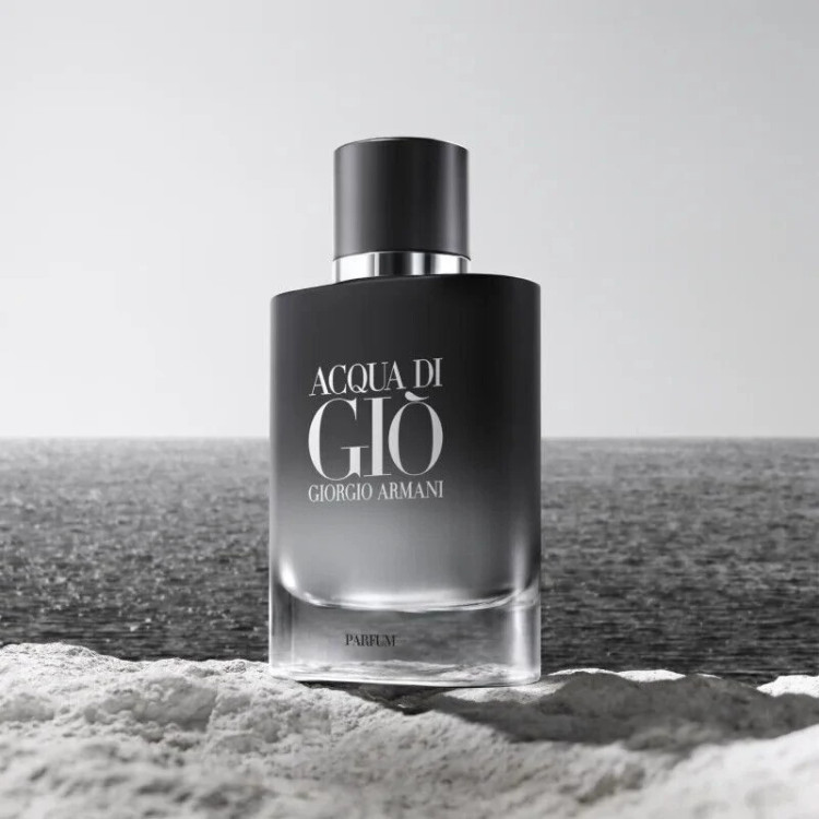 عطر جیو بلک جورجیو آرمانی - تضمینی Giorgio Armani Acqua Di Gio اسانس اصل و خالص با کیفیت عالی و ماندگاری بالا