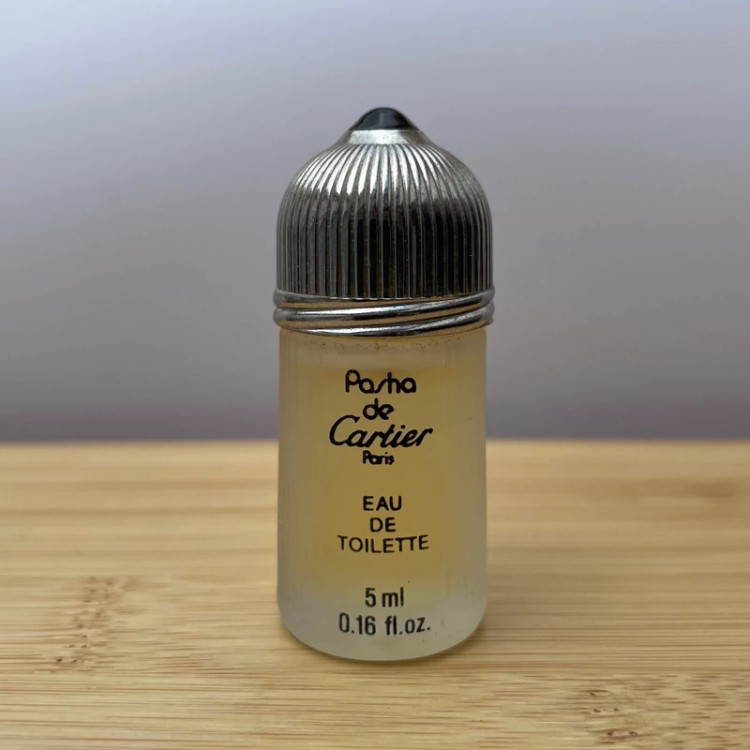 عطر کارتیر پاشا میلی 38 هزار تومن تضمینی Pasha de Cartier اسانس اصل و خالص با کیفیت عالی و ماندگاری بالا