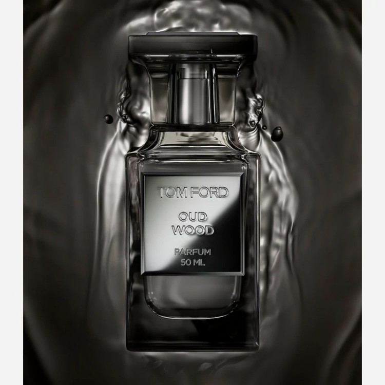 عطر تامفورد عوود وود - یک گرم تضمینی Tomford Oud Wood اسانس اصل و خالص با کیفیت عالی و ماندگاری بالا