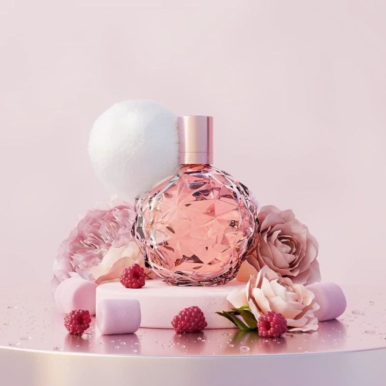 عطر آری از آریانا گراند - یک گرم تضمینی Ariana Grande Ari اسانس اصل و خالص با کیفیت فوق العاده و ماندگاری بالا