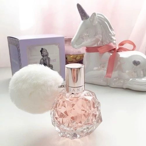 عطر آری از آریانا گراند - یک گرم تضمینی Ariana Grande Ari اسانس اصل و خالص با کیفیت فوق العاده و ماندگاری بالا