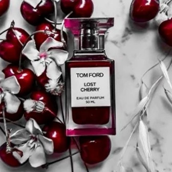 عطر تام فورد لاست چری - یک گرم تضمینی Tomford Lost Cherry اسانس اصل و خالص با کیفیت عالی و ماندگاری بالا