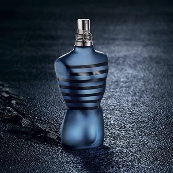 عطر اولترا میل ژان پل گوتیه - یک گرم تضمینی Juan paul gaultier ultra male اسانس اصل و خالص با کیفیت عالی