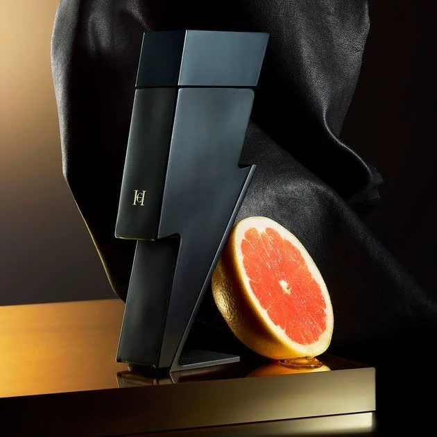 عطر کارولینا هررا بد بوی - یک گرم Carolina Herra Bad boy اسانس اصل و خالص وارداتی فرانسه
