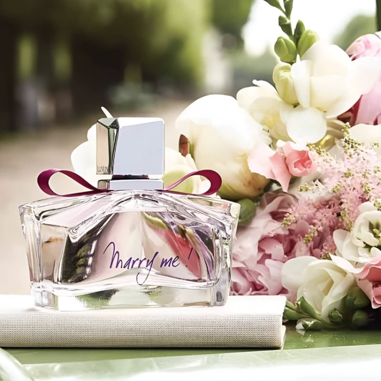 عطر لانوین مری می - یک گرم تضمینی Lanvin Marry Me اسانس اصل و خالص با کیفیت و ماندگاری عالی