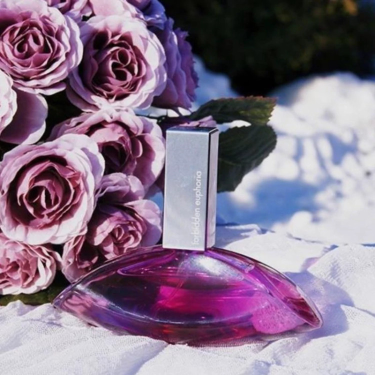 عطر ایفوریا زنانه - یک گرم تضمینی اسانس اصل و خالص ژیوادان گرید Hcv