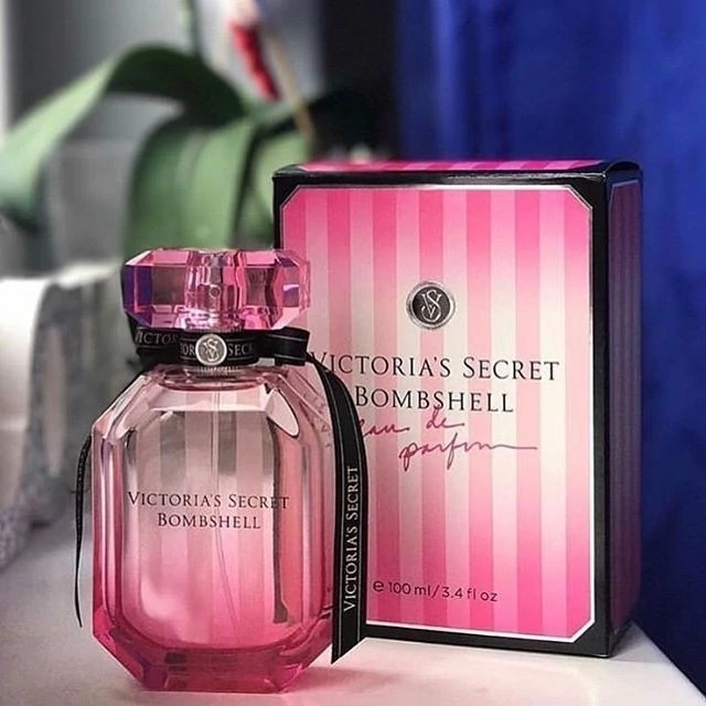 عطر ویکتوریا سکرت بامبشل - یک گرم تضمینی Victoria secret bombshel اسانس اصل و خالص با کیفیت عالی و ماندگاری بالا